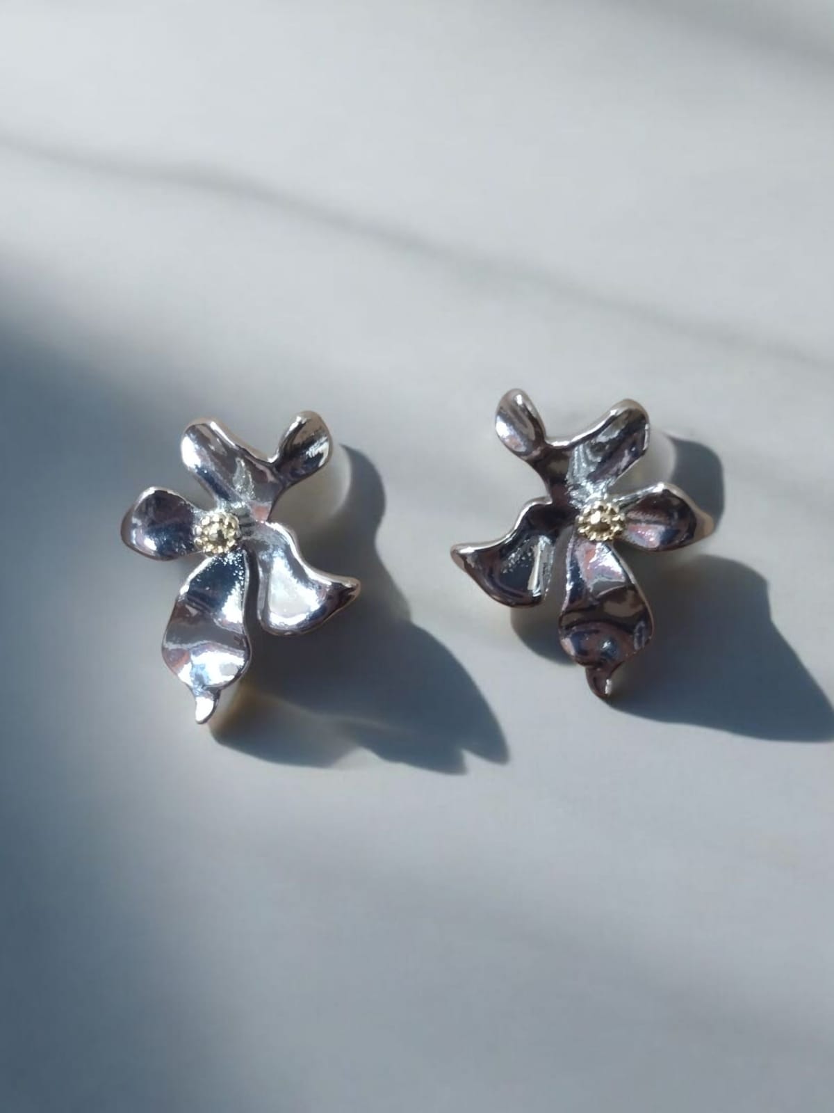 aretes de flor